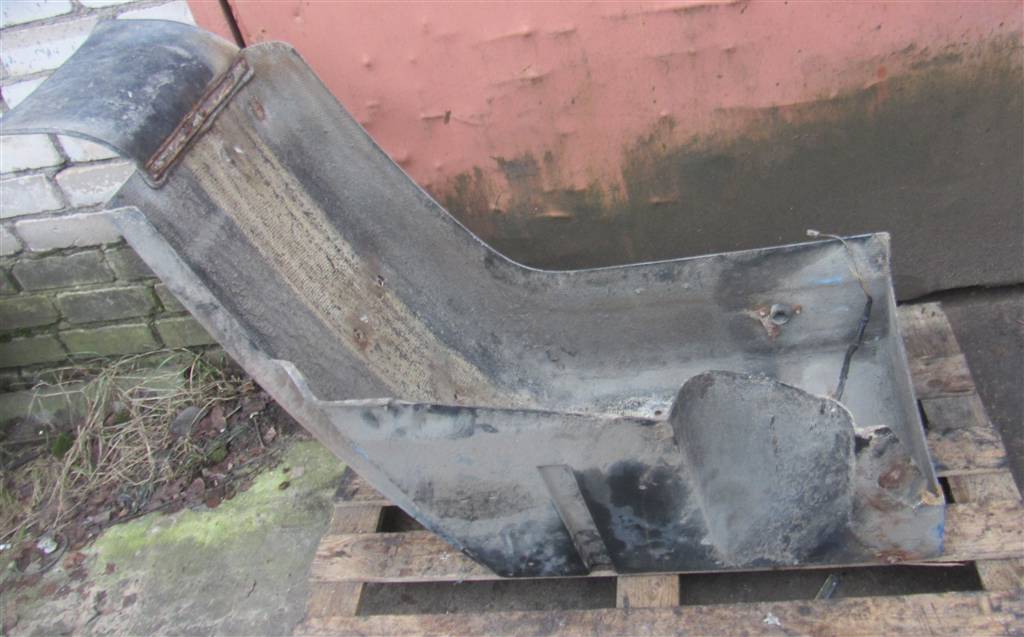 Крыло переднее правое для МАЗ 5440 6430-8403020-020