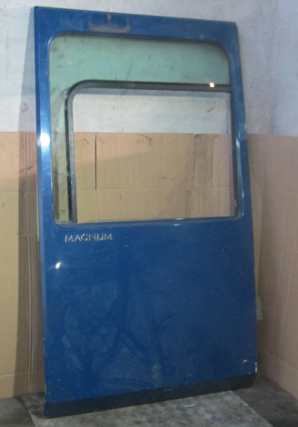 Дверь передняя  правая для Renault Magnum DXI 7482049731