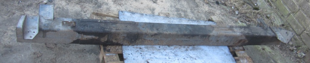 Усилитель бампера переднего для DAF Xf 105  1666632