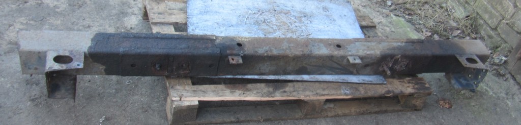 Усилитель бампера переднего для DAF Xf 105  1666632