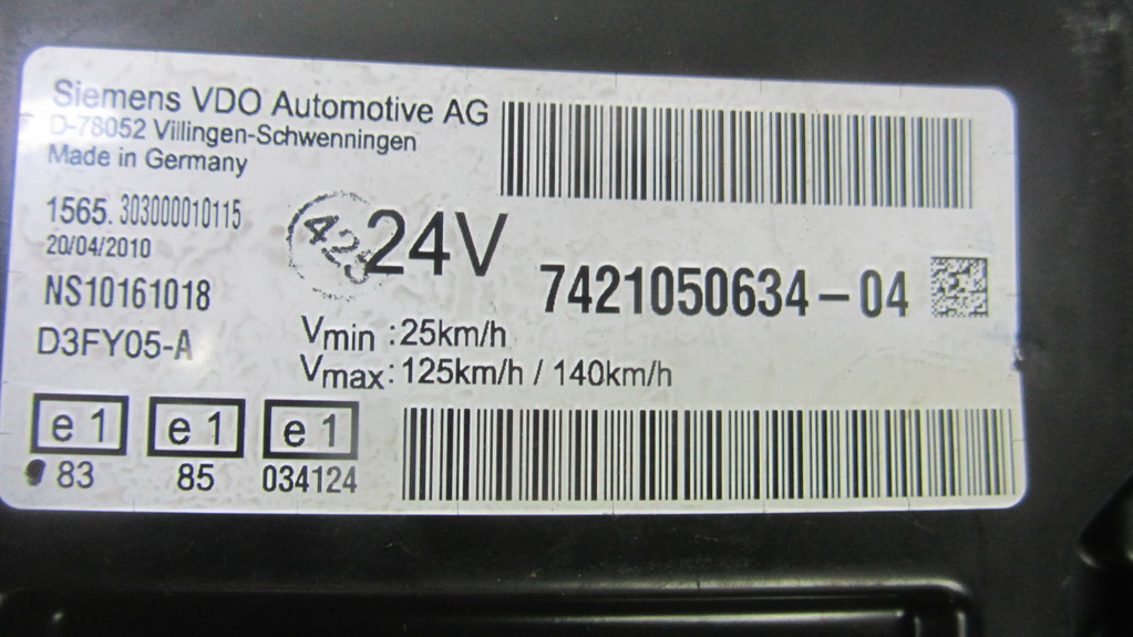 Щиток приборов (приборная панель) для Renault Magnum DXI 7421050634