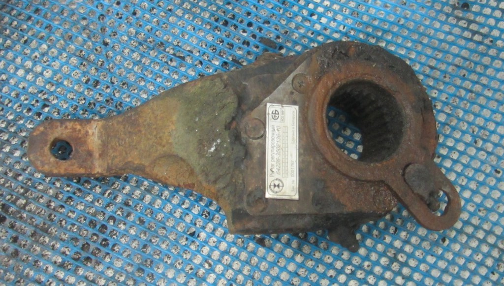 Трещетка тормозная для МАЗ 5440 642263502136