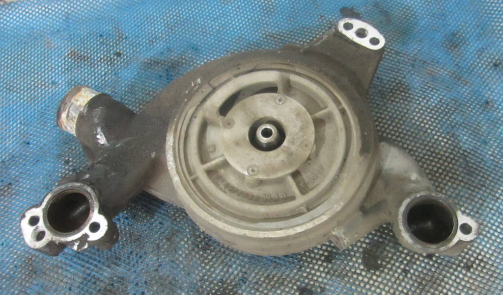 Насос водяной (помпа) для МАЗ 5440 51065007065