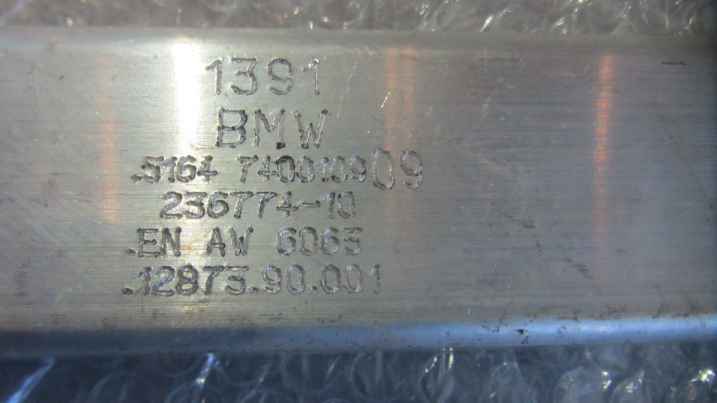 Передняя панель крепления облицовки (телевизор) для BMW X3 G01 51647400109