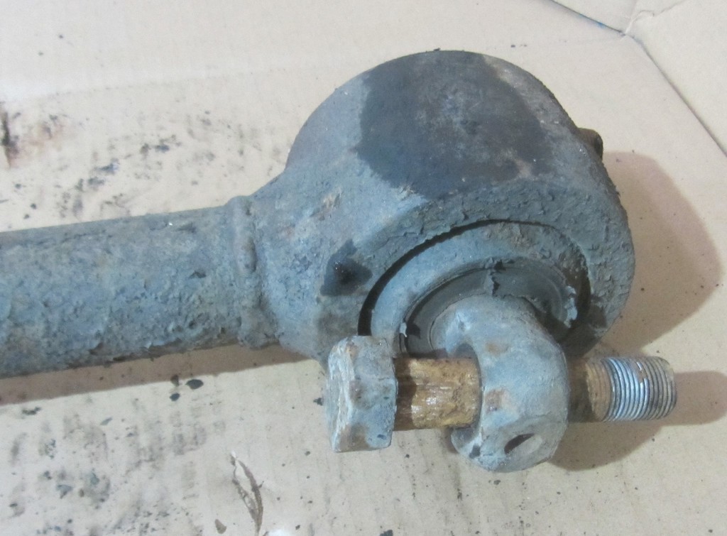 Тяга реактивная для МАЗ 5440 64302919014