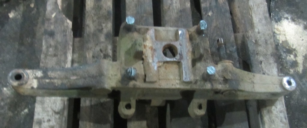 Кронштейн крепления пневмоподушки для МАЗ 5440 64302933008