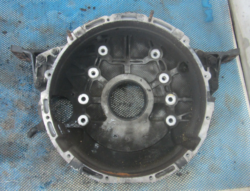 Картер маховика для Renault  Midlum 5010450183