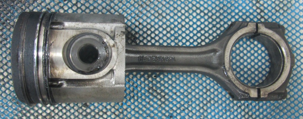 Поршень для Renault  Midlum 5001856103