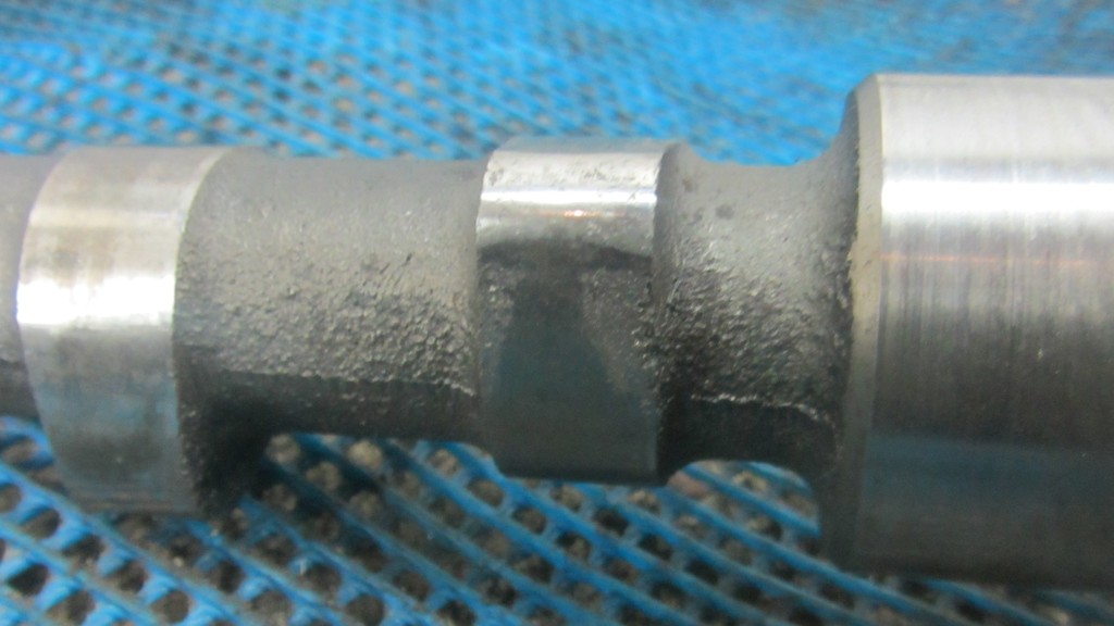 Распредвал для Renault  Midlum 7485136258