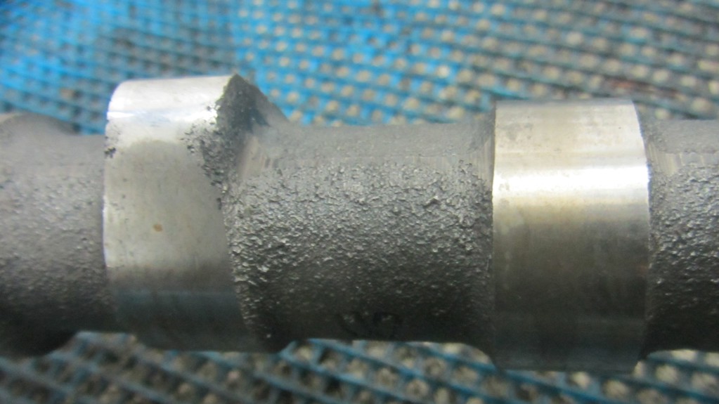 Распредвал для Renault  Midlum 7485136258