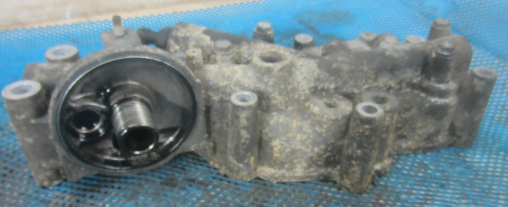 Корпус масляного фильтра для Renault  Midlum 5010339633