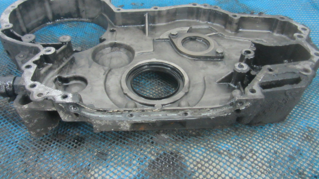 Крышка двигателя передняя для Renault  Midlum 5600426872