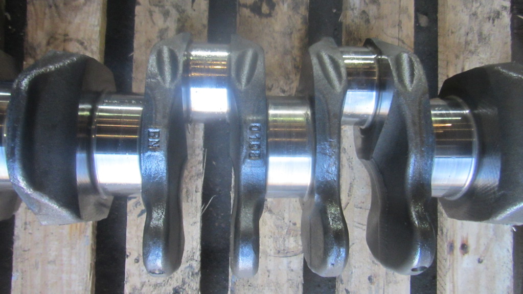 Коленчатый вал двигателя для MAN TGX 51021010632