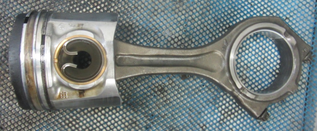 Поршень с шатуном для MAN TGX 51025006391