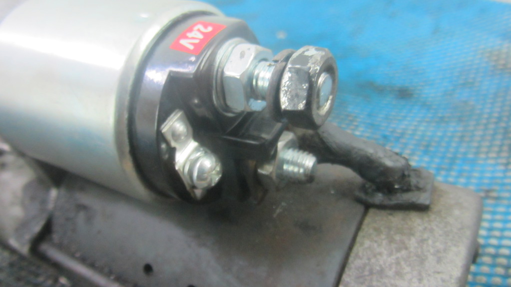 Стартер для Renault  Midlum 5010508443