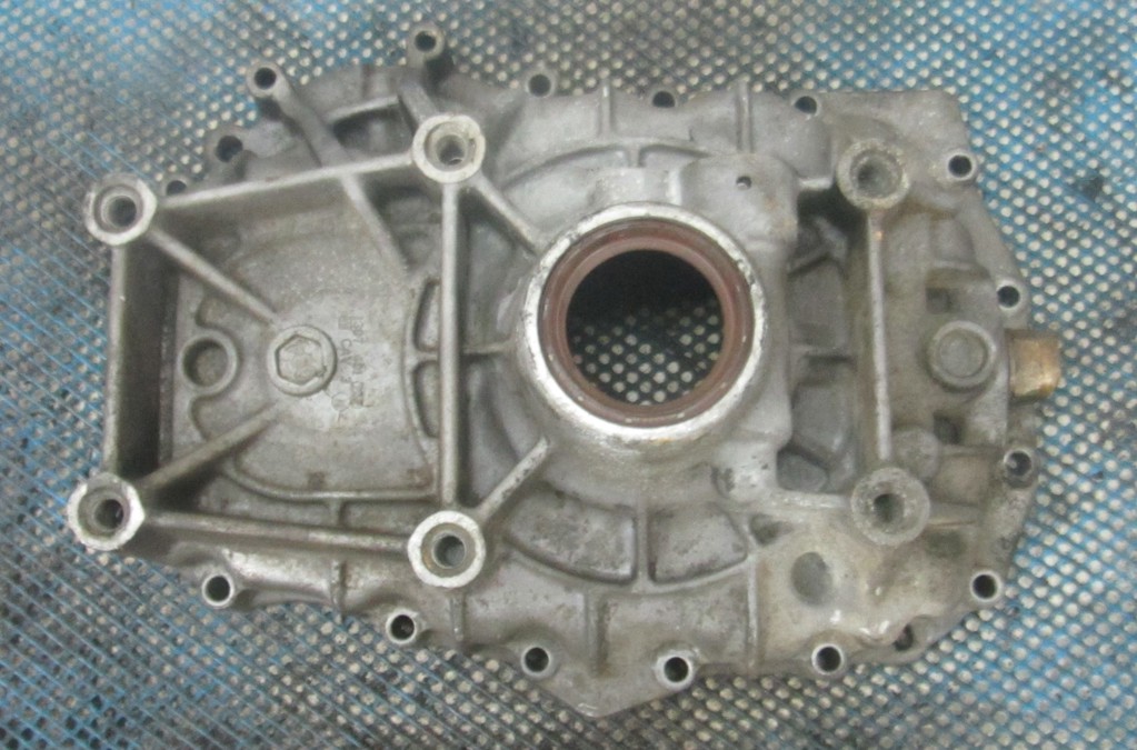 Корпус КПП (колокол) для МАЗ 4370 1307401252