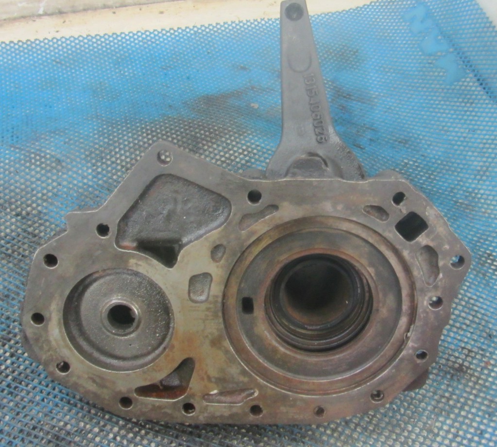 Крышка коробки передач для MAN F 2000  1315402045