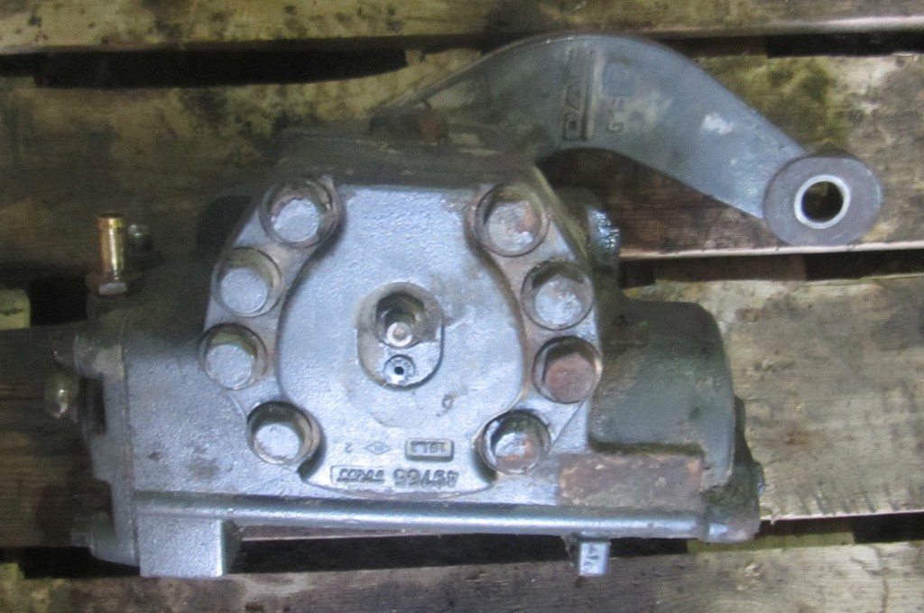 Гидроусилитель руля ( рулевой механизм ) для DAF Xf 105  1444786