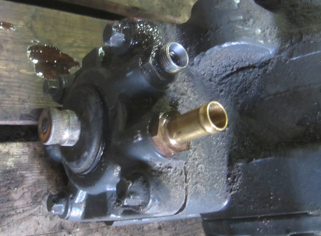 Гидроусилитель руля ( рулевой механизм ) для DAF Xf 105  1444786