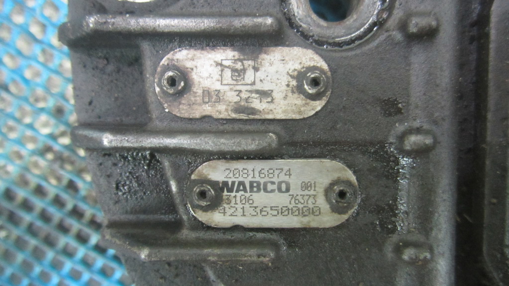 Блок управления АКПП для Renault Magnum DXI 4213650000