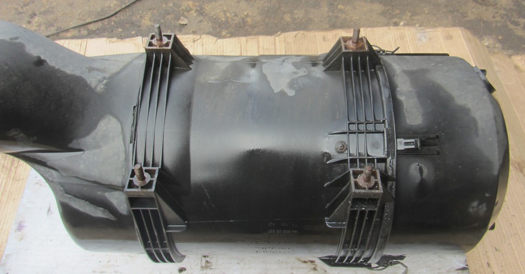Корпус воздушного фильтра для МАЗ 5440 A 0180949902