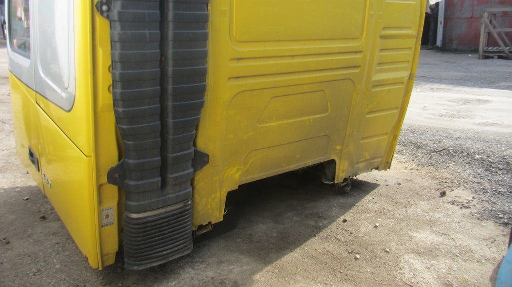 Кабина для Volvo FH12