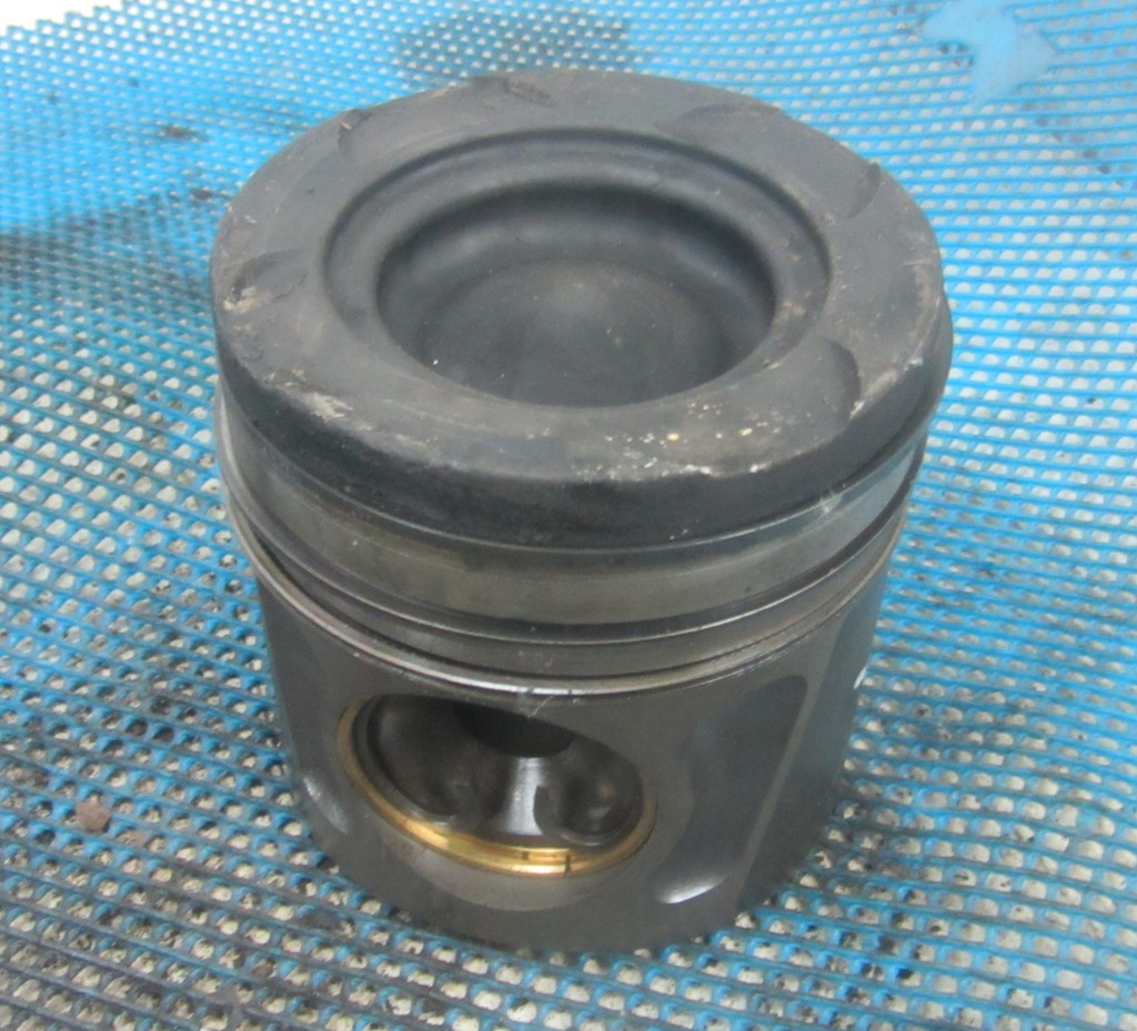 Поршень для MAN TGX 51025006296