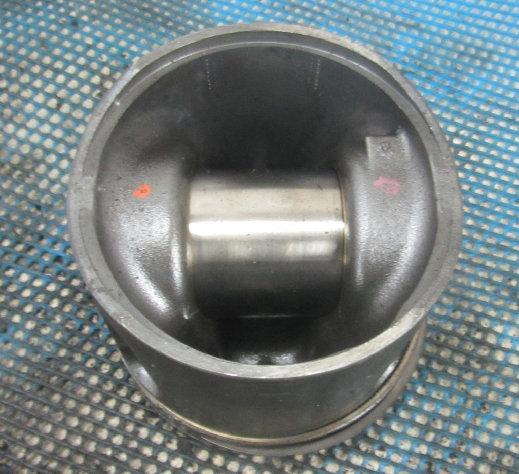 Поршень для MAN TGX 51025006296