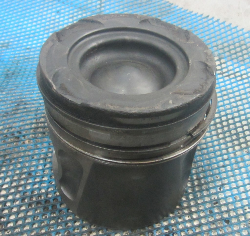 Поршень для MAN TGX 51025006296
