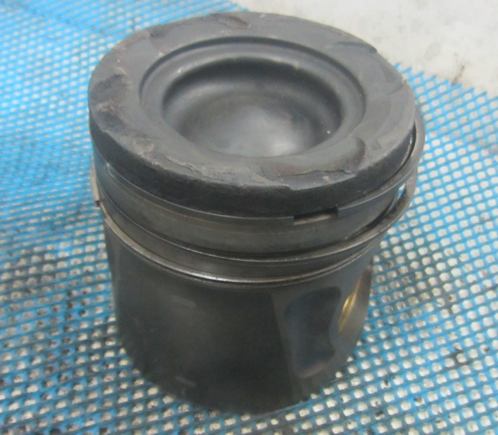 Поршень для MAN TGX 51025006296