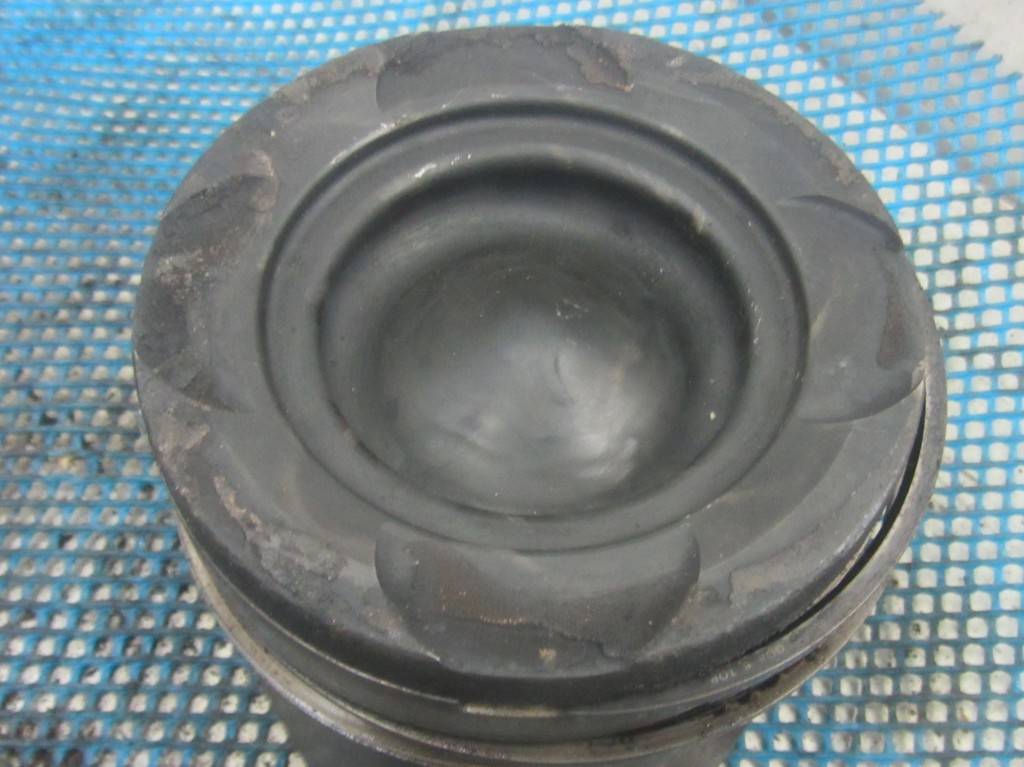 Поршень для MAN TGX 51025006296