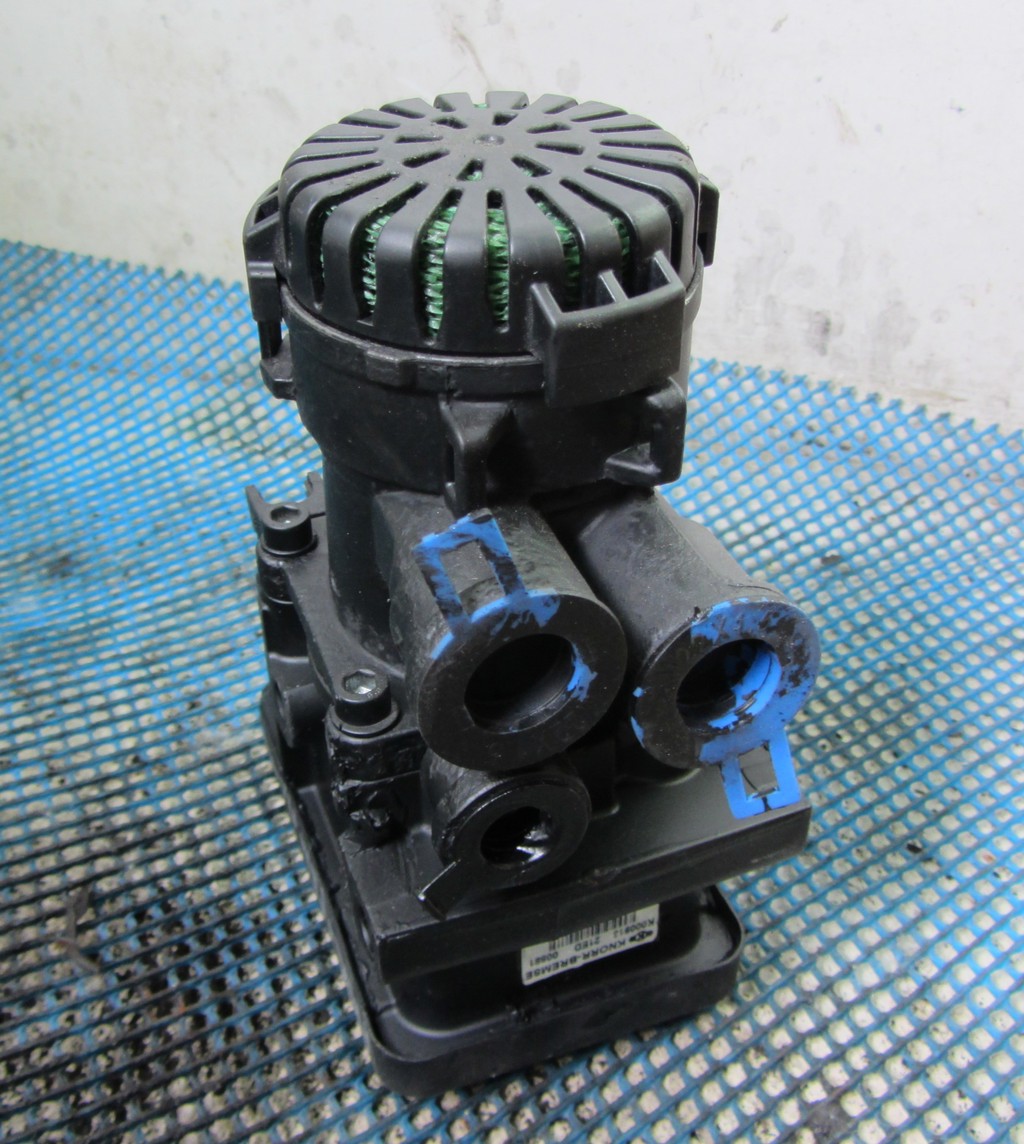 Кран модулятор тормозов передний ebs для MAN Tga 81521066041