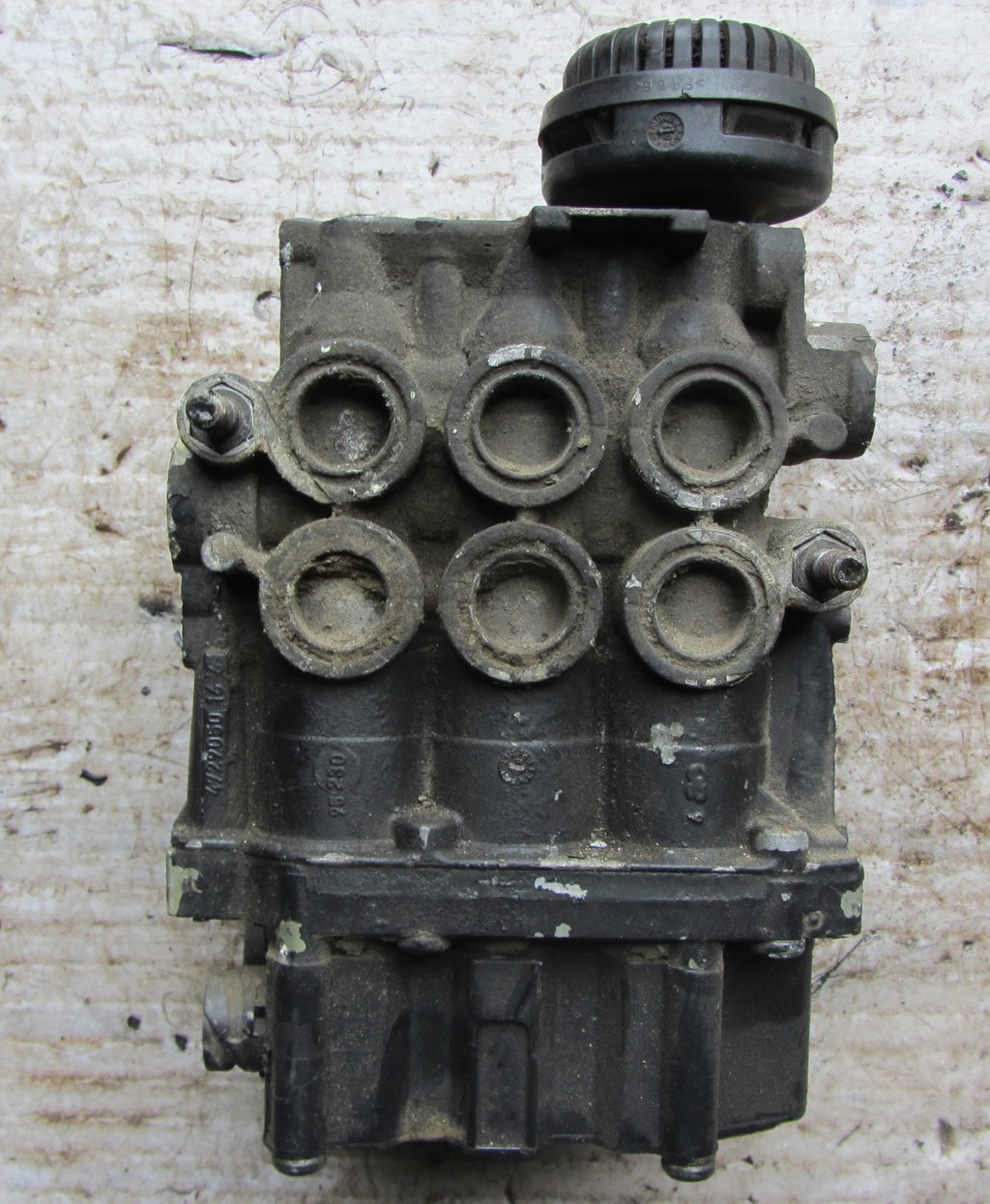 Кран уровня подвески для Renault Premium DXI 4729051110
