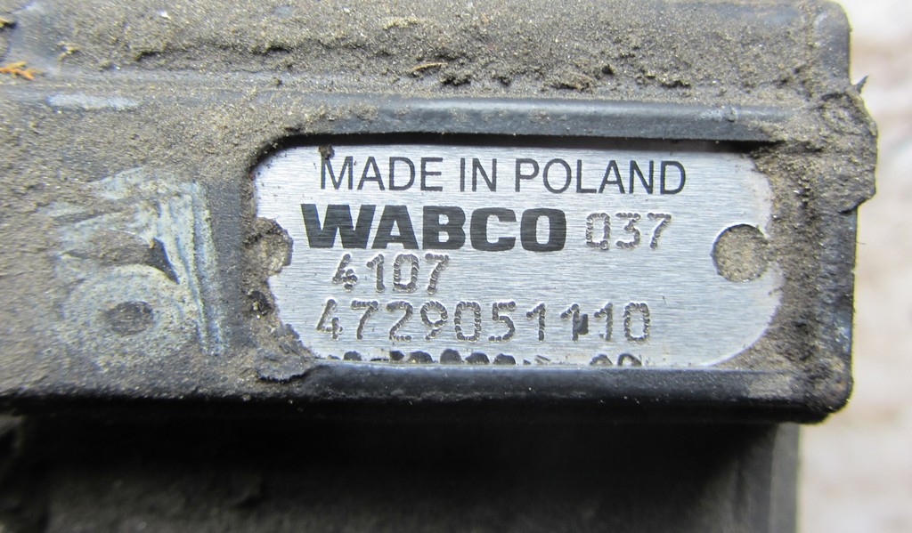 Кран уровня подвески для Renault Premium DXI 4729051110