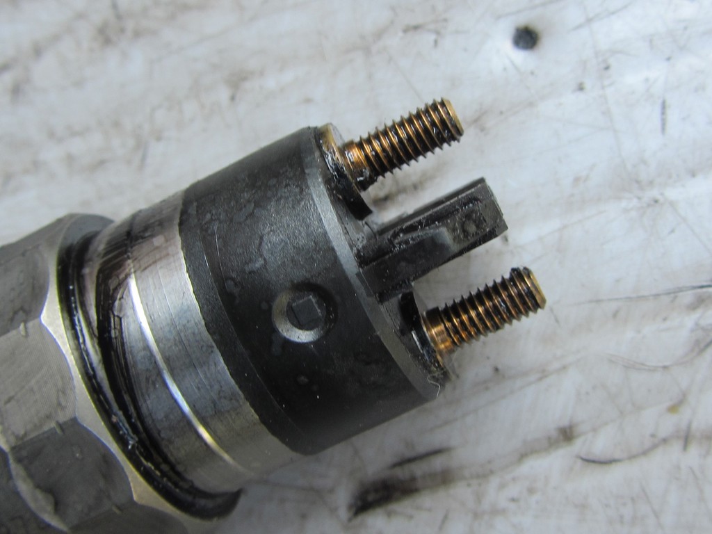 Форсунка дизельная электрическая для Renault Premium Dci 5010477874