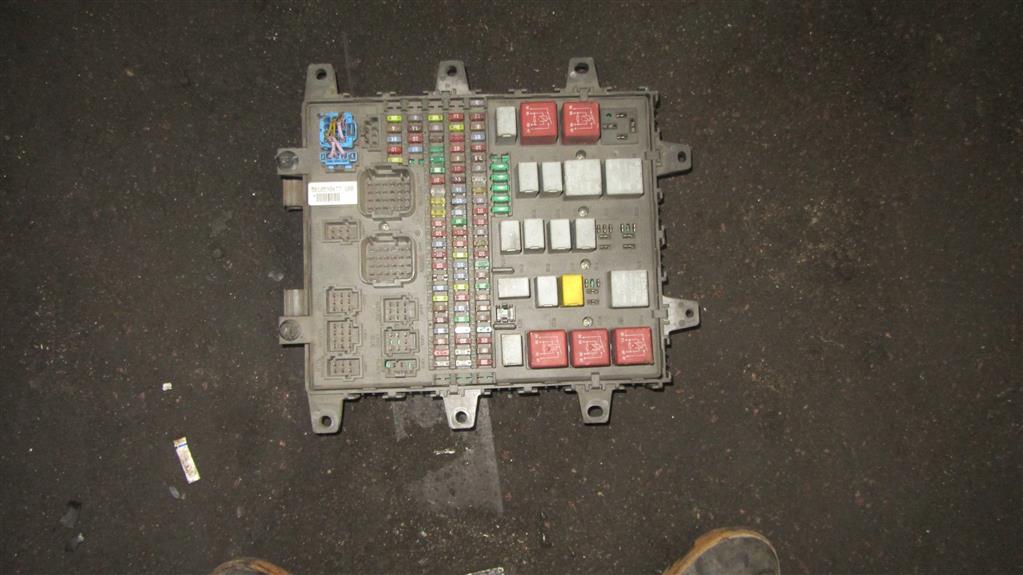 Блок предохранителей для Renault Magnum DXI 5010590677