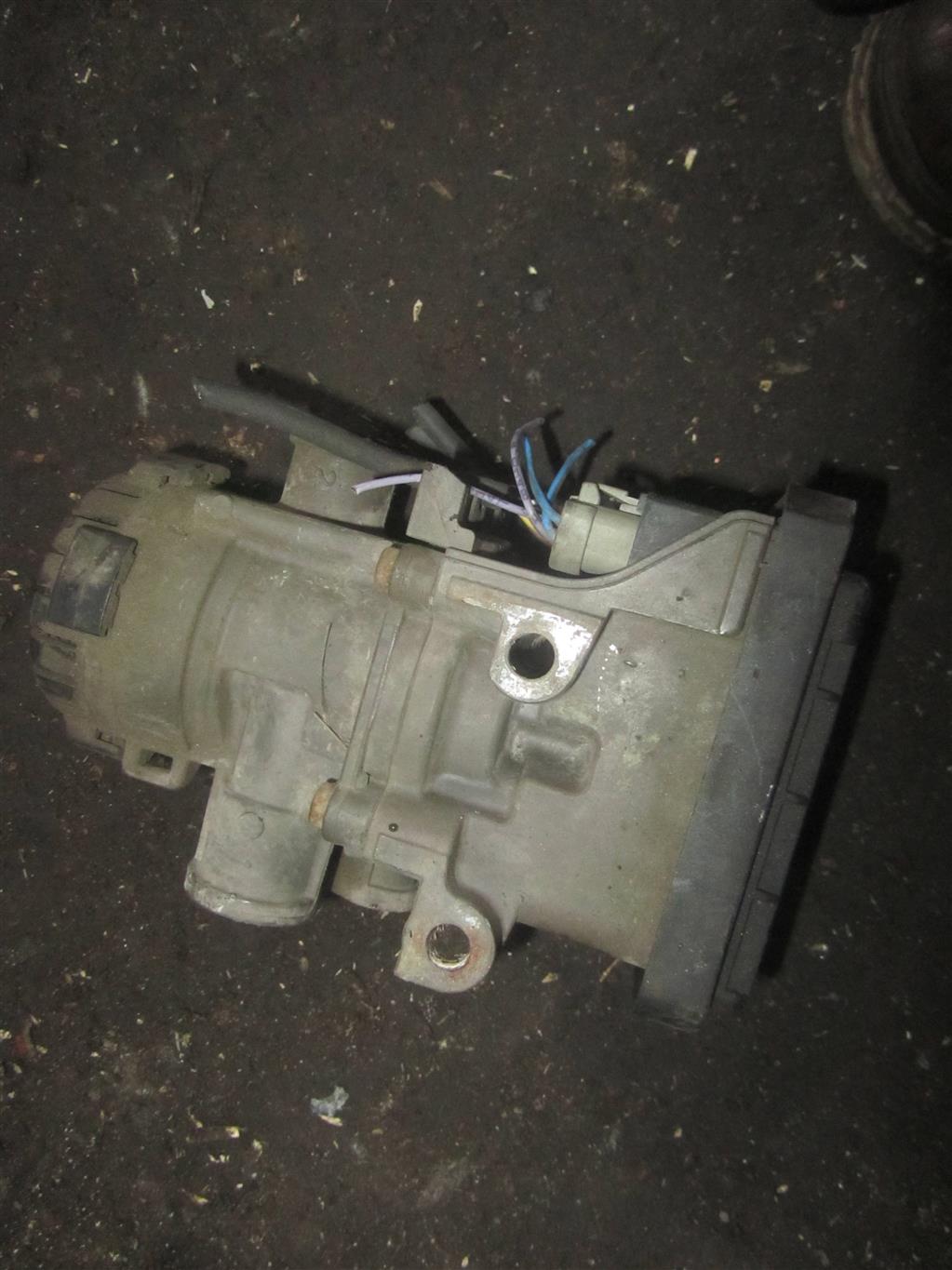 Кран модулятор тормозов передний ebs для Renault Premium DXI 20828237