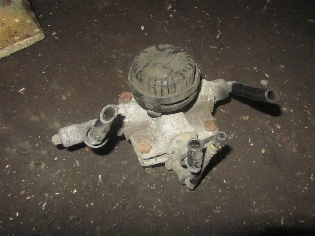 Клапан ускорительный для Renault Premium Dci 9730110040
