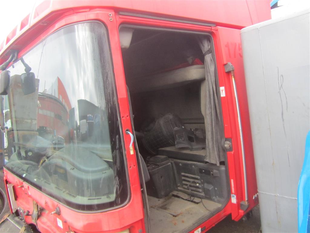 Кабина для Renault Magnum DXI 5600464441