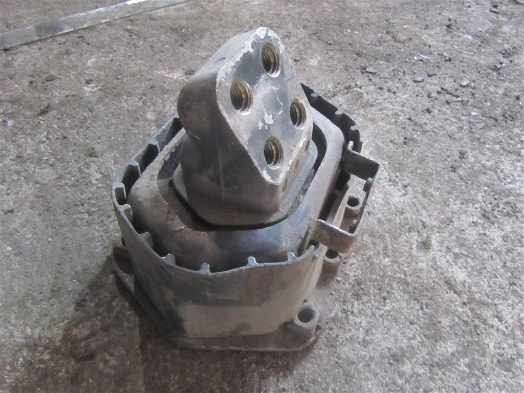 Подушка крепления двигателя для DAF Xf 105  1806721