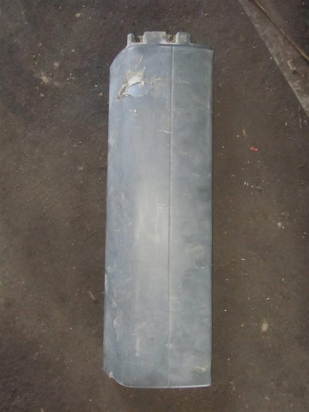 Накладка (удлинитель) двери правой для MAN Tga 81615100346