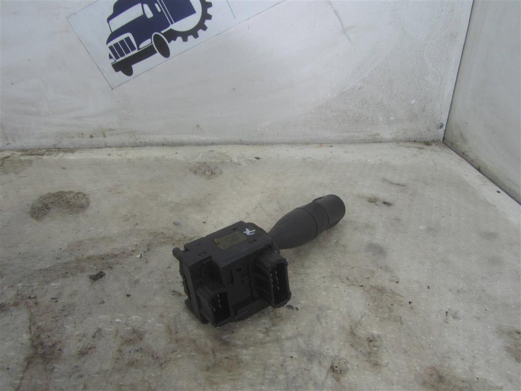 Переключатель подрулевой (стрекоза) для Renault Premium DXI 5010589561
