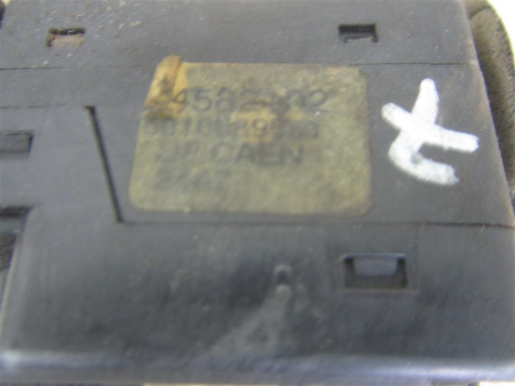 Переключатель подрулевой (стрекоза) для Renault Premium DXI 5010589561