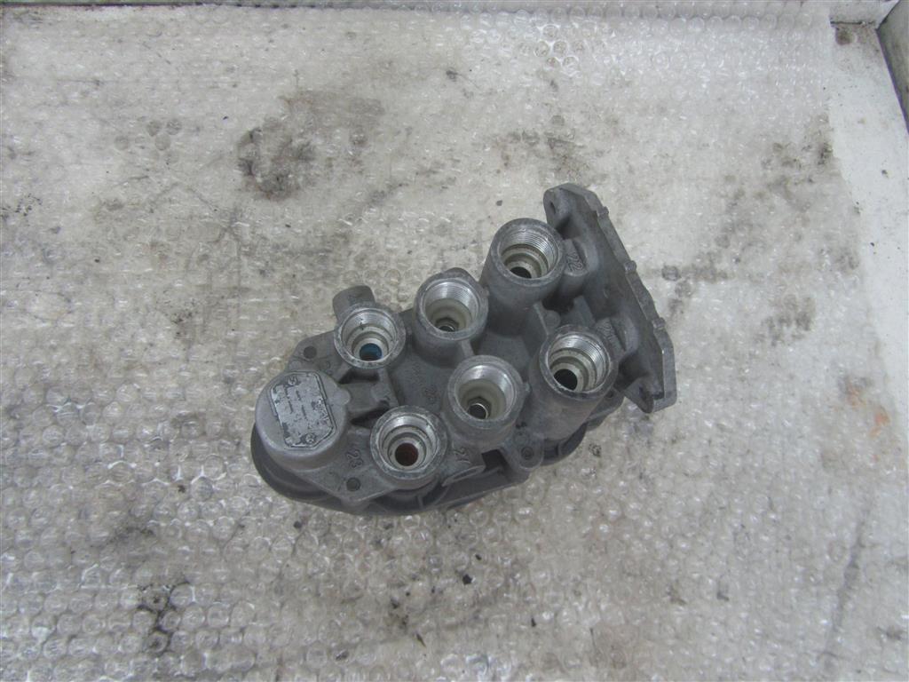 Клапан защитный 4-х контурный для DAF Xf 95 1612054