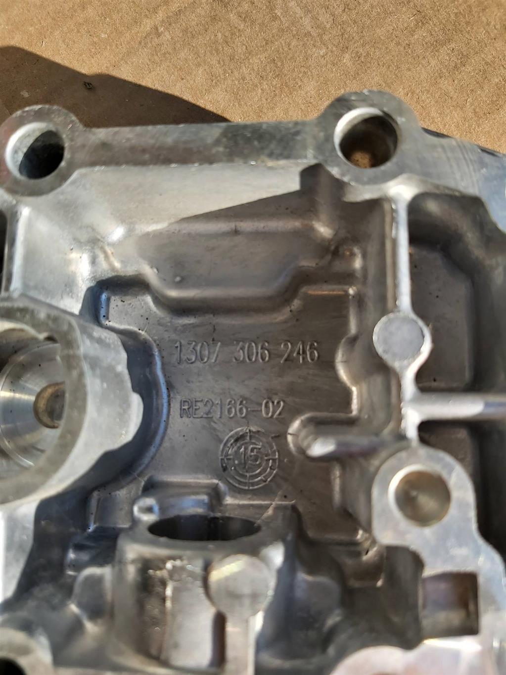 Крышка коробки передач для МАЗ 4370 1307306246