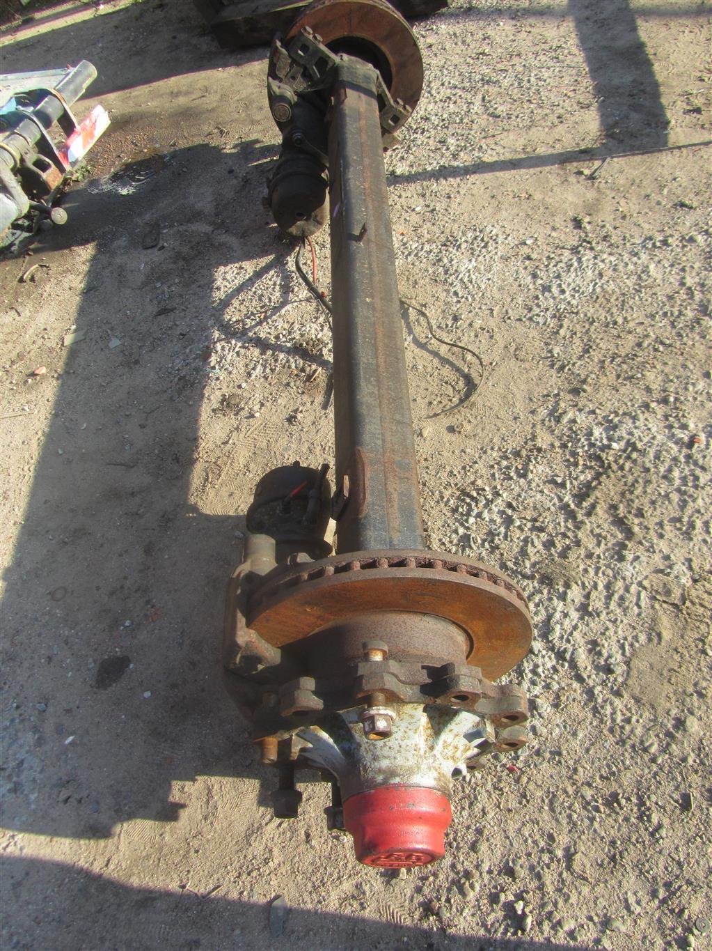 Ось колеса для SCHMITZ sko SHSF 9010 ECO-P