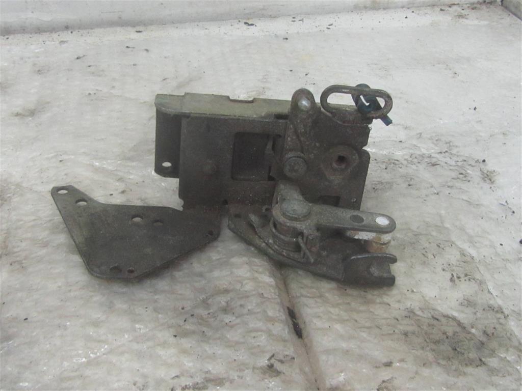 Замок двери передней правой для Renault Premium Dci 5001858127