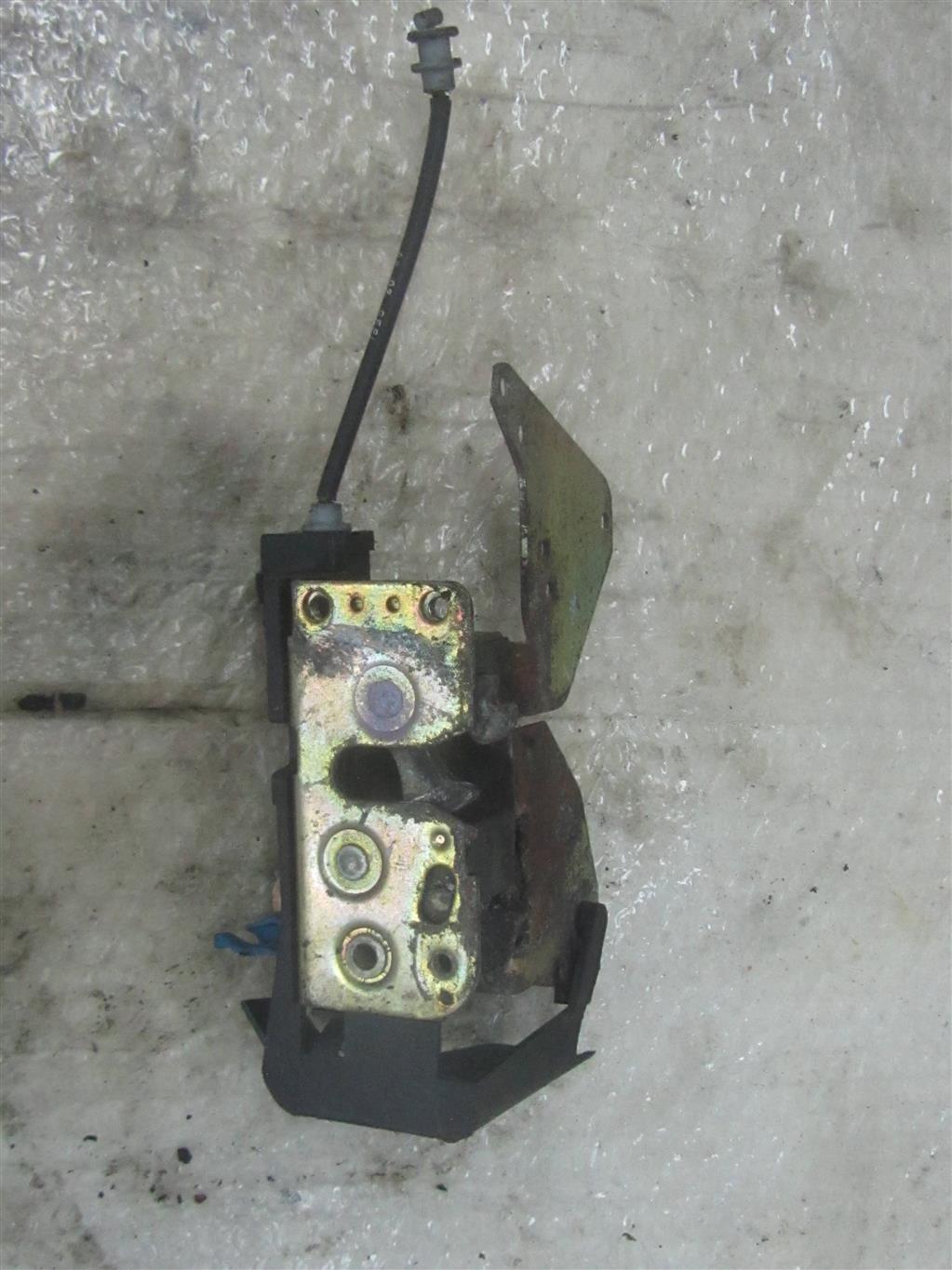 Замок двери передней правой для Renault Premium Dci 5001858127