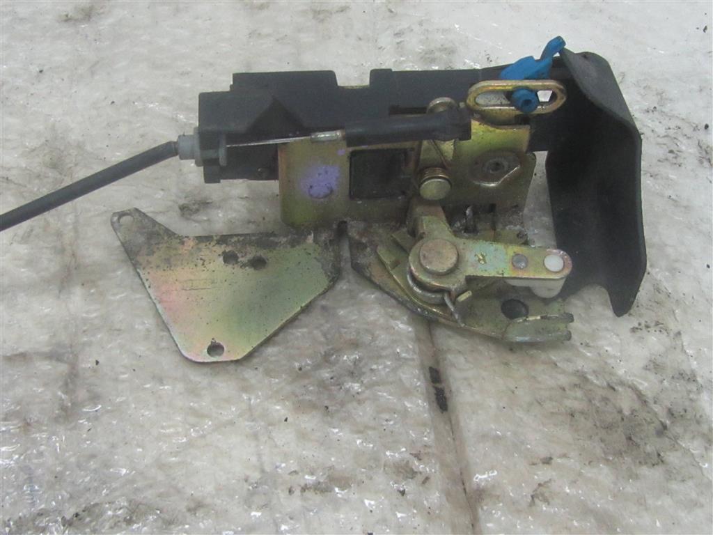 Замок двери передней правой для Renault Premium Dci 5001858127