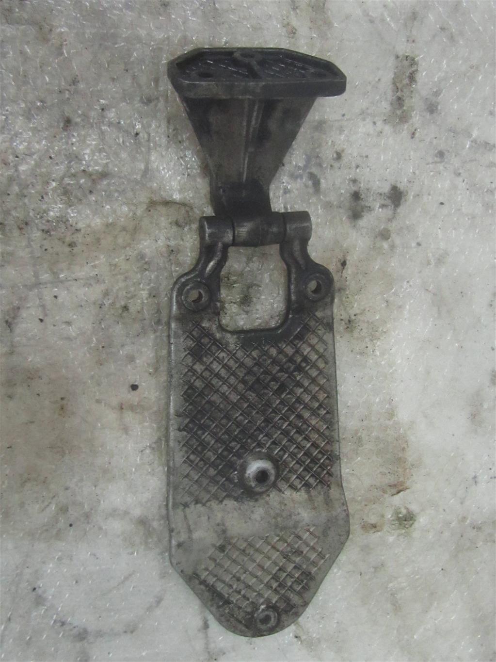 Петля капота для Renault Premium Dci 5010225459